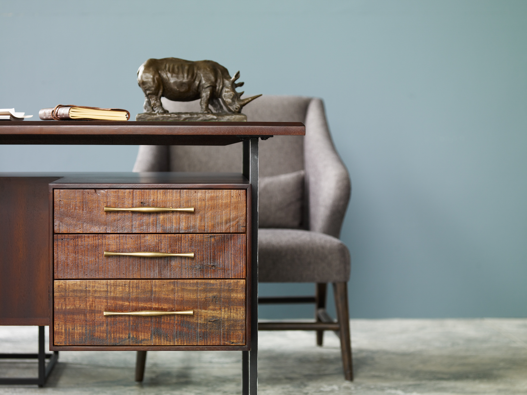 Farren Desk Closeup
