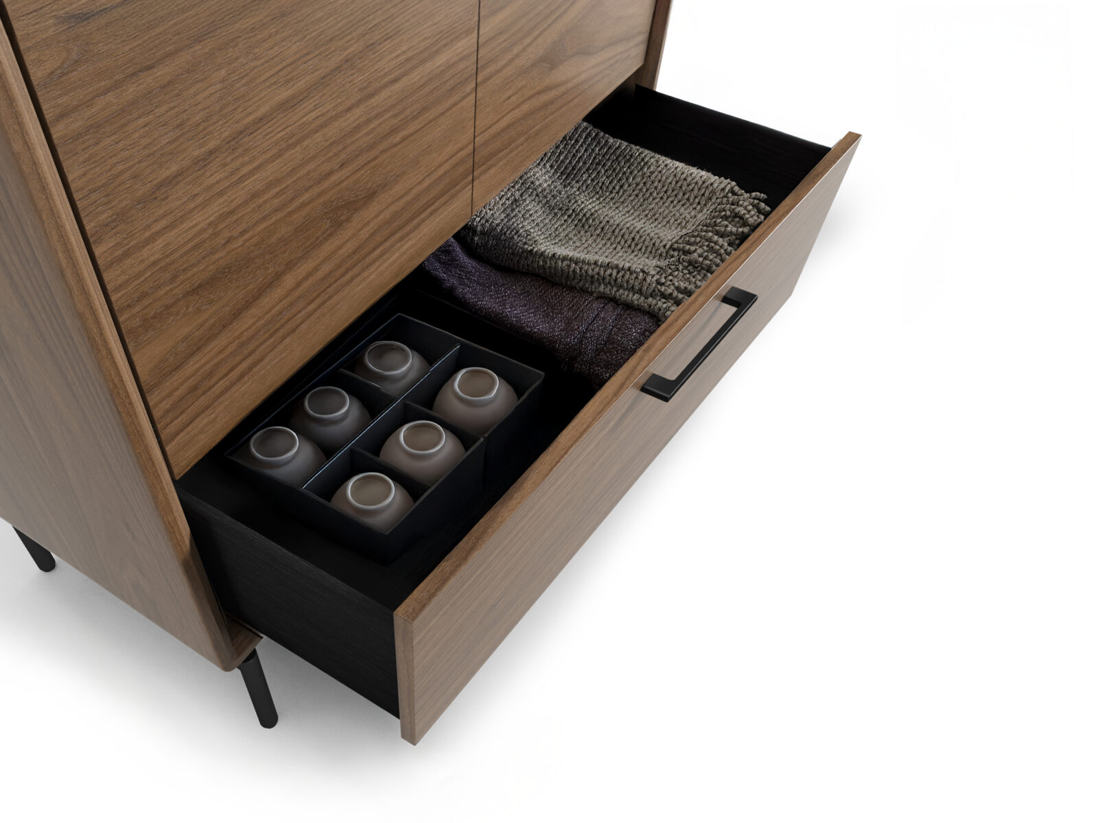 LINQ 7585 entry-storage cabinet BDI wl 7
